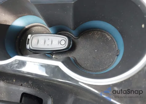 2014 Ford Escape Titanium z USA, uszkodzony, nr VIN 1FMCU0J95EUA74427